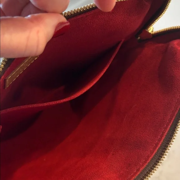 Good Condition 💯 Authentic Louis Vuitton Classic Brown Monogram Shoulder Bag - Picture 11 of 16